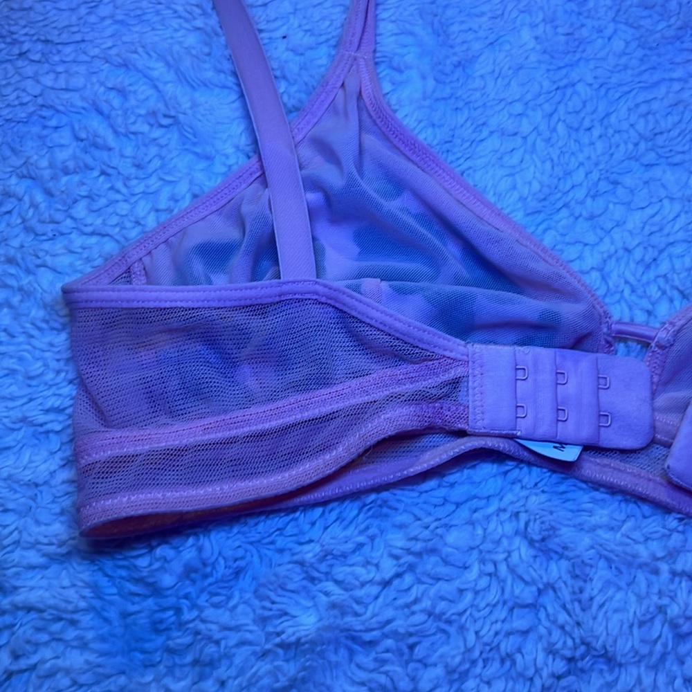 Pink bra - Picture 5 of 5